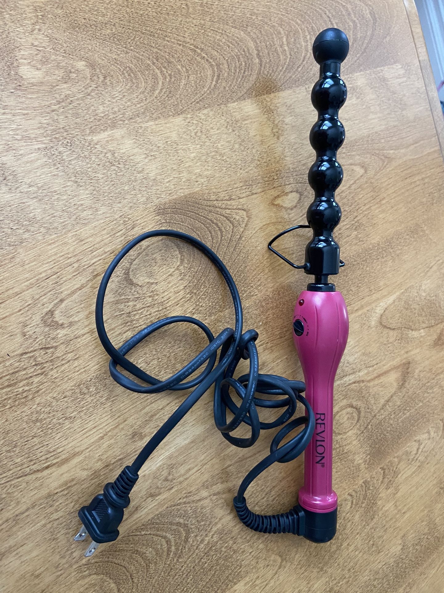 Revlon Bubble Wand Clamp Free Curling Iron