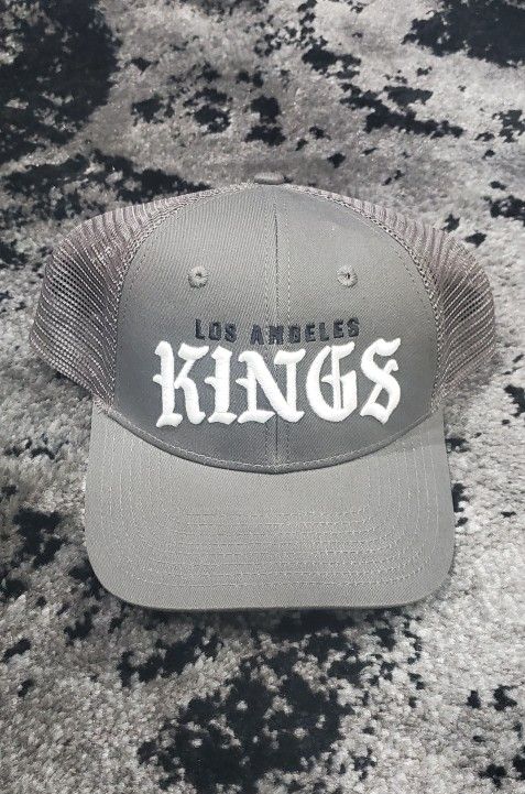 *(RARE) Los Angeles Kings Trucker Snapback
