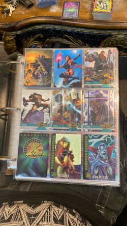 Very large binder full of marvel cards