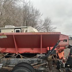 Lesco Salt Spreader Salt Hopper