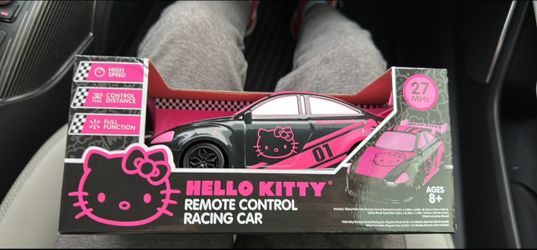 Hello Kitty Car