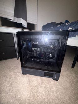PC Case - Gambia’s Case with thermal display
