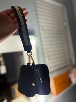 Lululemon keychain