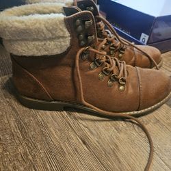 Cliffs Brown Fur Boots