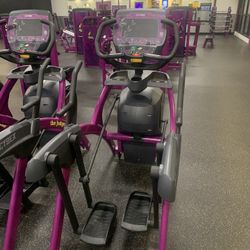 Cybex 626A arc trainer- Commercial Model