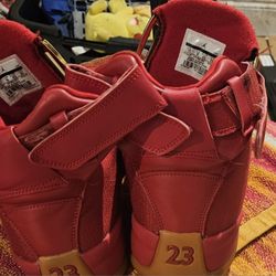 🔥 Rare Red Jordan Sneakers – Size 11– Only $25! 🔥