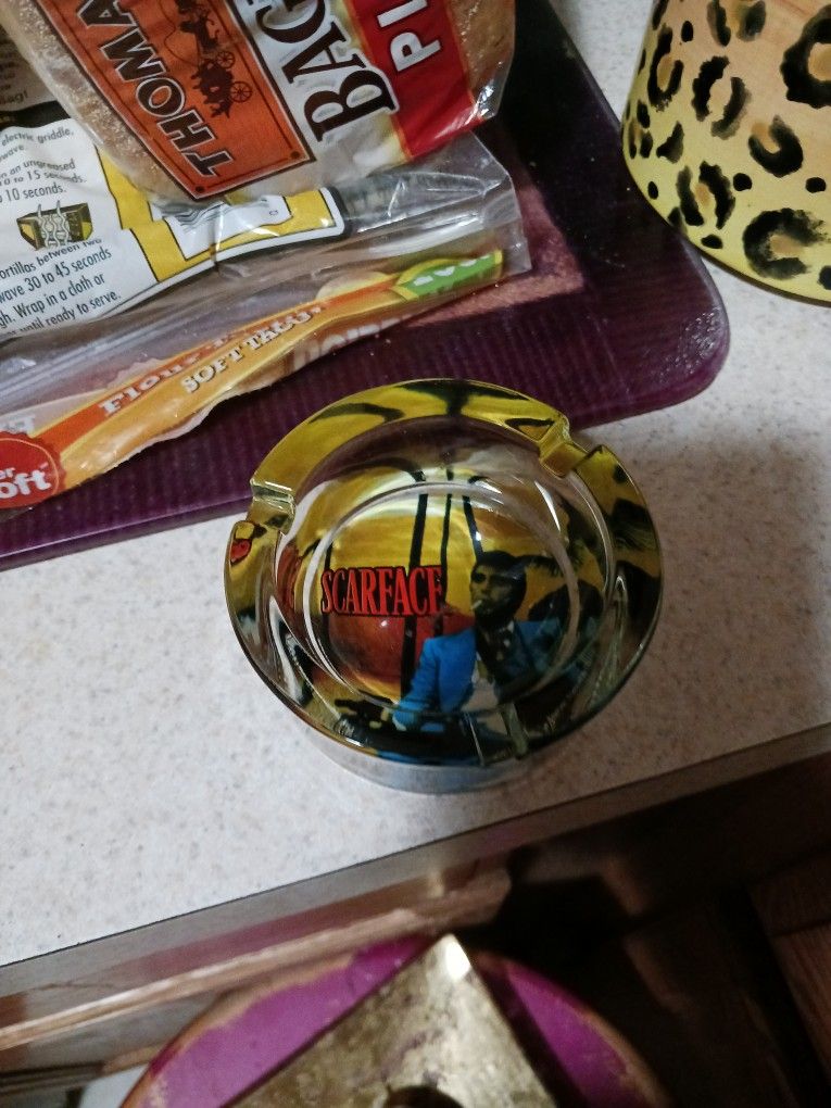 Cool Scareface Ashtray 4 Firm Look My Post Tons Deals