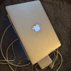 Mac Book Air + Charger $350