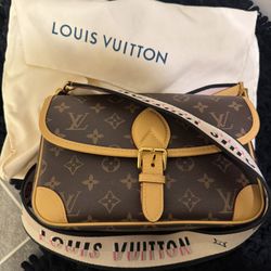 Louis Vuitton Monogram Diane Handbag 