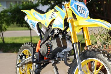 2025 XTV 49CC 2-STROKE DIRT BIKE