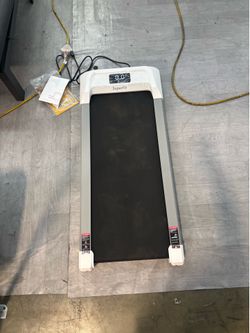 New Costway 0.6-3.8MPH Walking Pad Under Desk Treadmill with Remote Control and LED Display White
