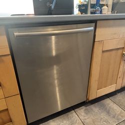 Bosch Dishwasher Integra 500 Series    SHX45M05UC