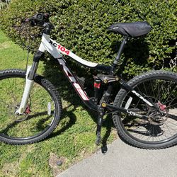 Khs xc 104 mountain bike deals