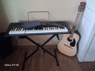 Alesis Electric Keyboard with Stand