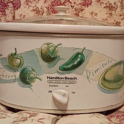 Hamilton Beach Portfolio Slow Cooker w/Case 6QT, 33680 Cherry Pimiento Jalapeno
