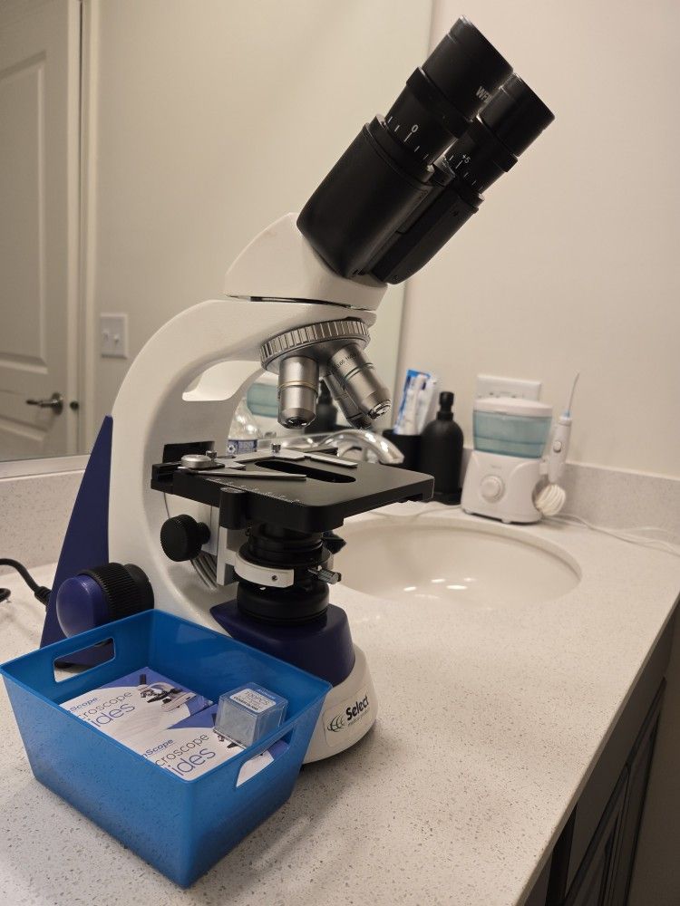 microscope unico G380