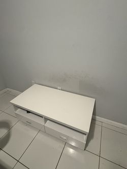 Furniture With Drawer
