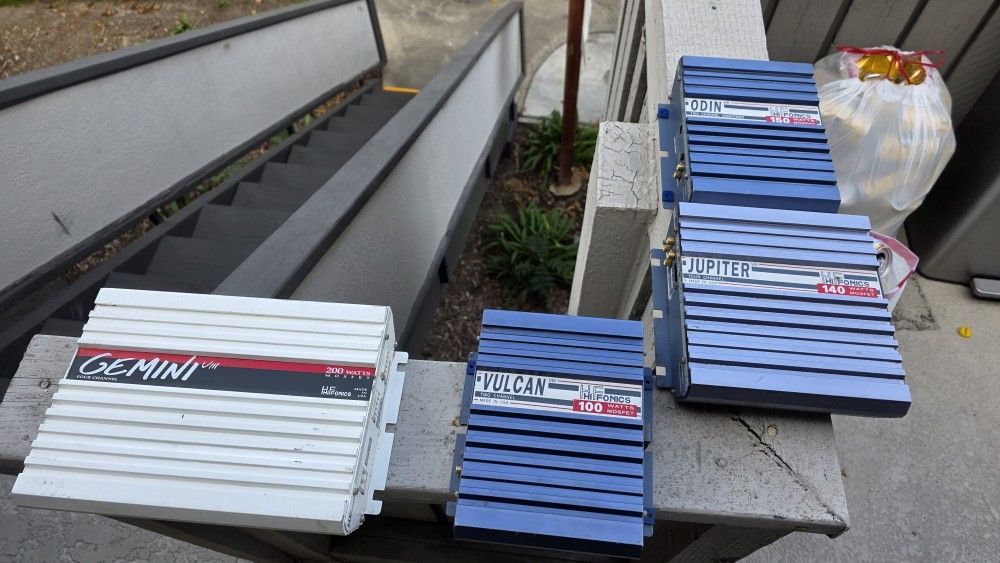 Old School Hifonics Viii Series Amplifiers Zapco Fosgate Alpine Kicker Memphis Diamond Audio Phoenix Gold Ppi Arc Audio Audison Mmats Audio 