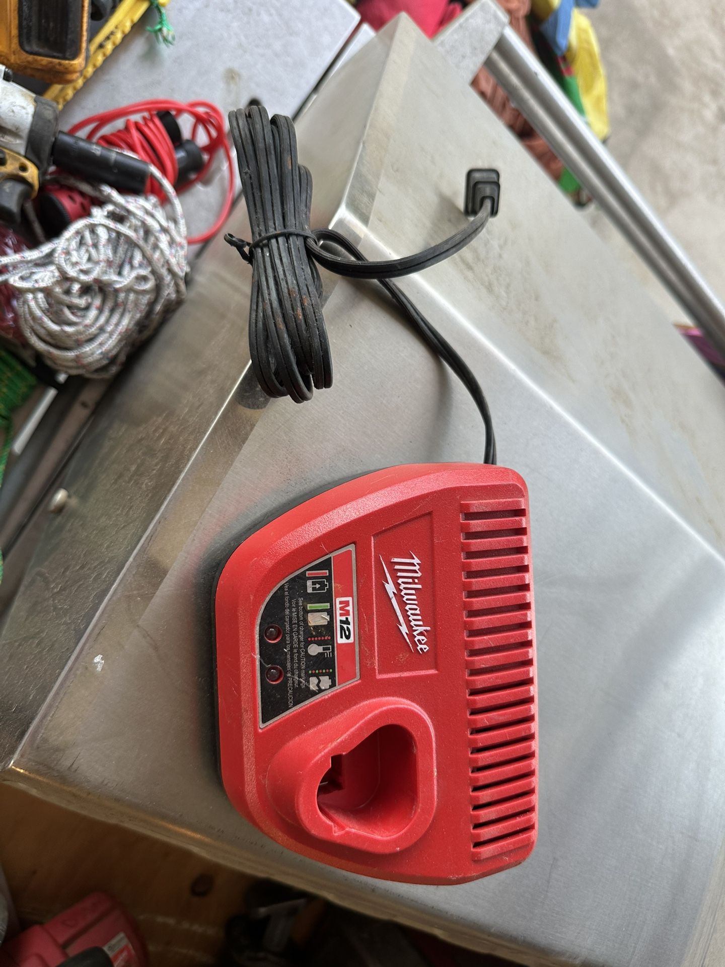 M 12 Milwaukee Charger