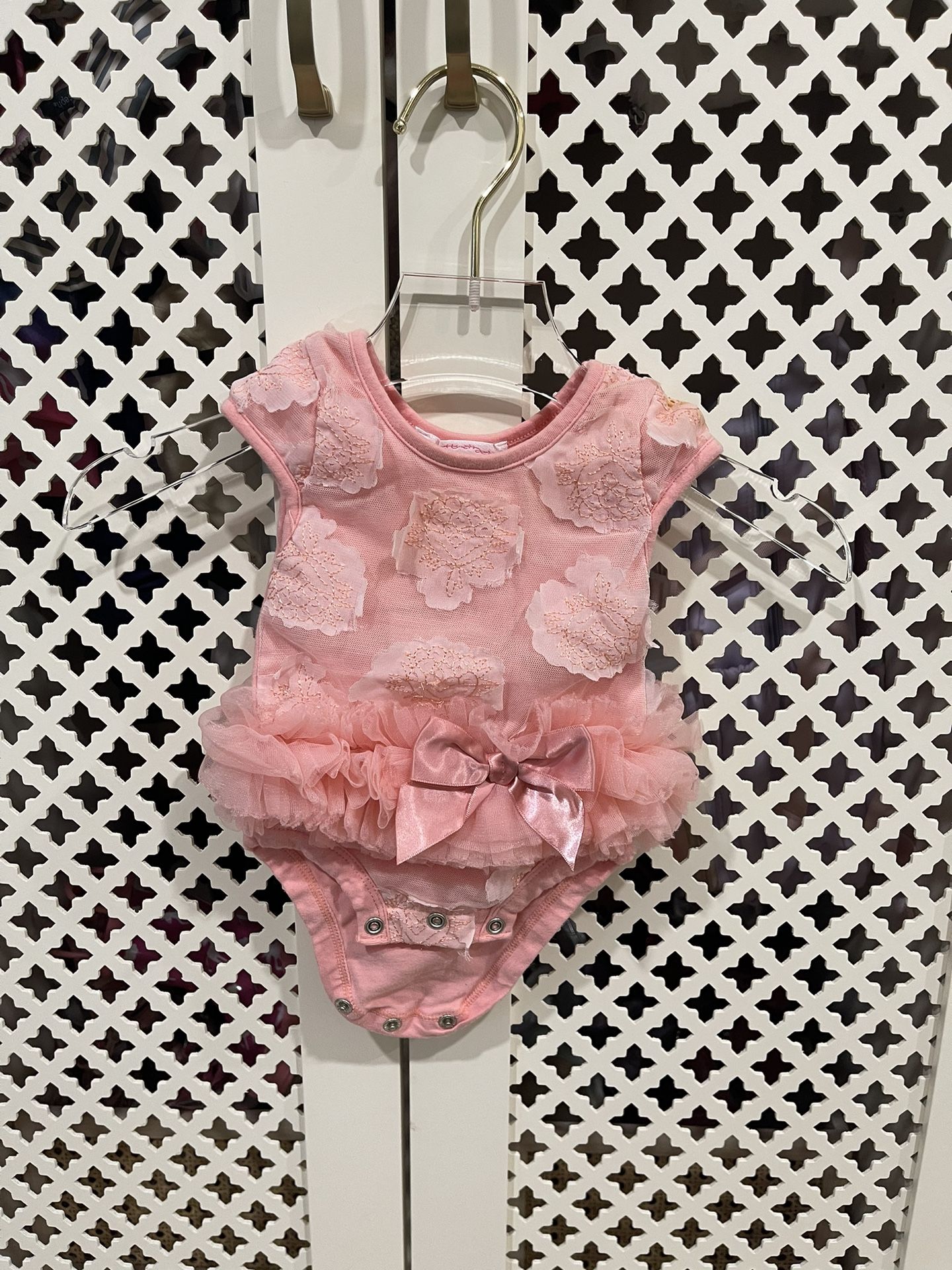 0-3 Months Coral Flower Petal Bodysuit with Ruffle Tutu Peach