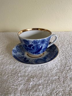 Vintage Lomonosov Cup & Saucer - Birds, Flowers & Leaves