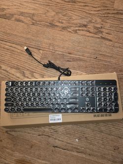 Retro wired keyboard black lights up