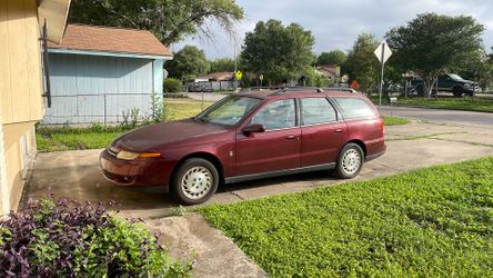 2002 Saturn LW2