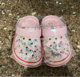 Childrens’ Light Up Crocs Shoes