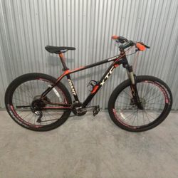 BICYCLE GIANT 21 SPEED SIZE 27,5 BRAND NEW 