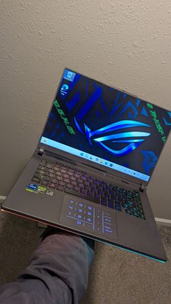 2024 gaming Asus rog strix 614ji i713th RTX 4070 8Gb grafics Nvidia Gerfoce 16Gb ddr5 1tb SSDm2 solid+cargador original rog no trades please precio ca
