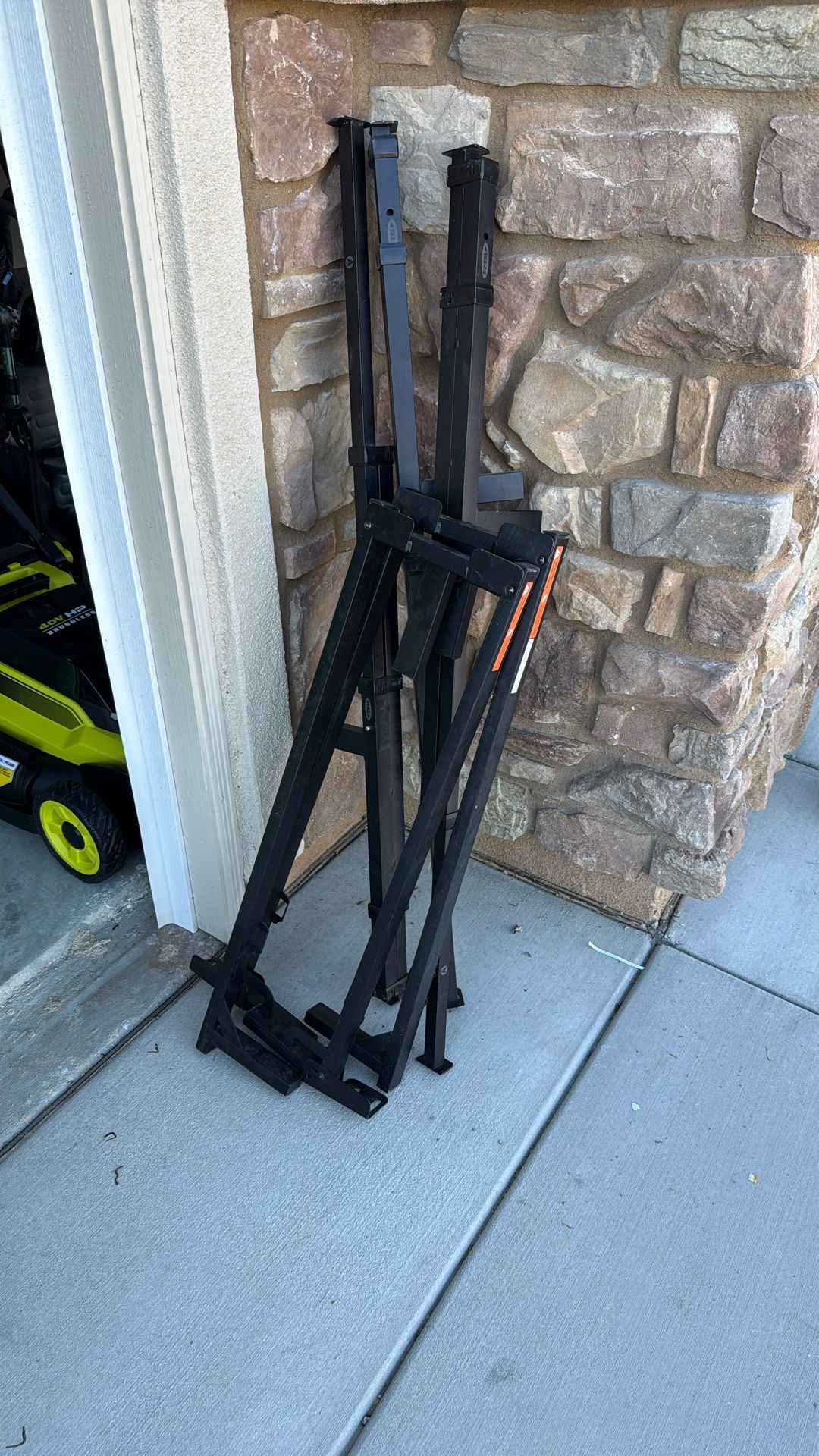 Twin->full Adjustable Bedframe