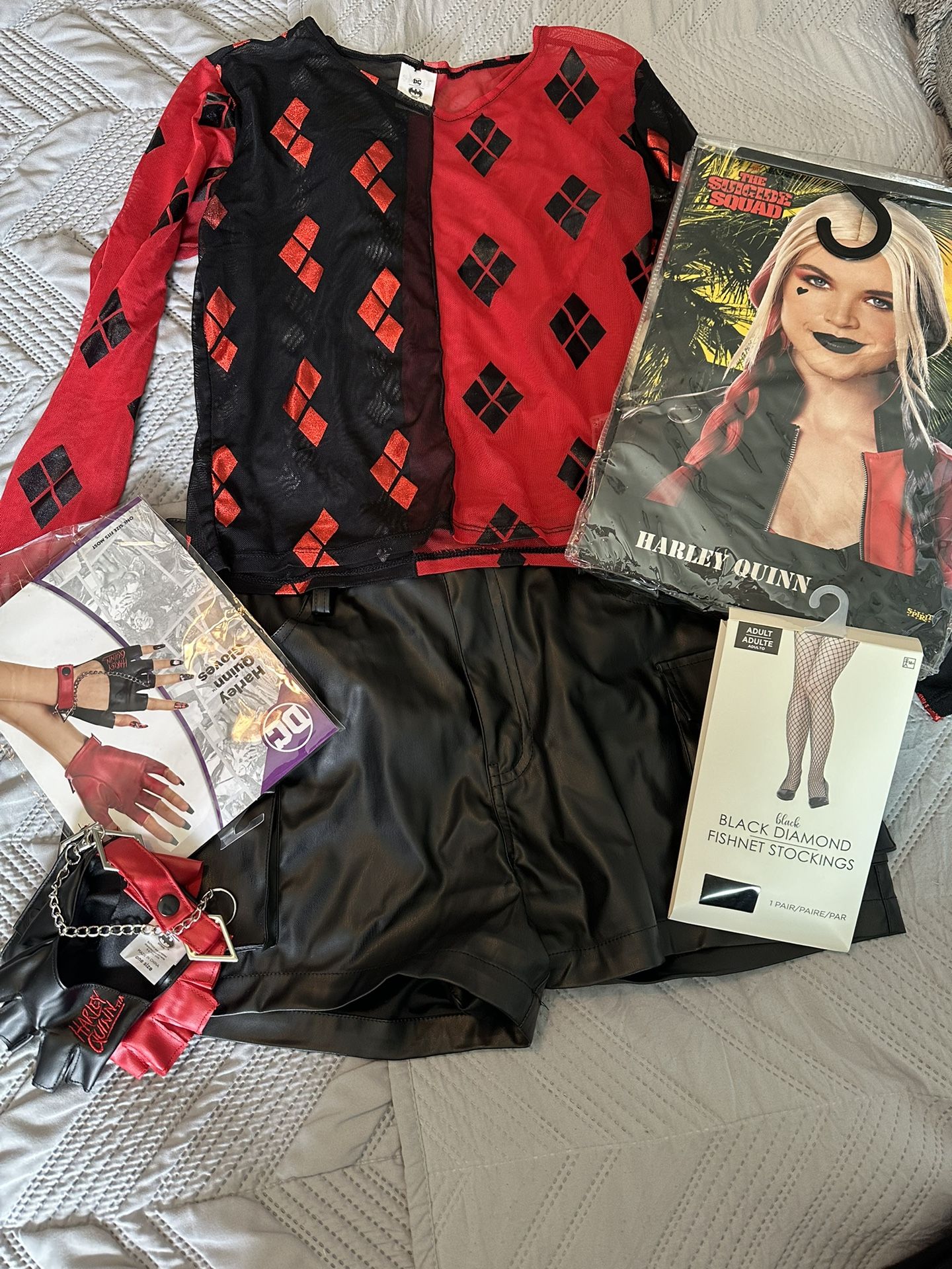 Complete Harley Quinn Costume