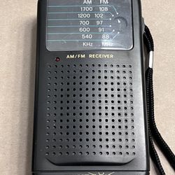 Vintage Windsor AM FM Handheld Radio Model 2628 