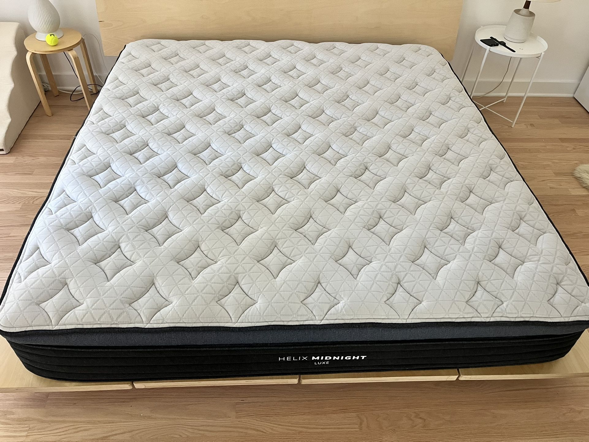 Helix Luxe Midnight Mattress - KING
