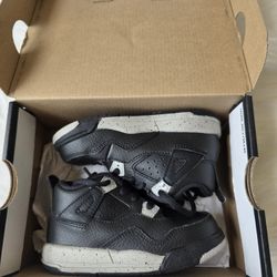Jordan 4 Retro Oreo 2015 (TD) Size 8c