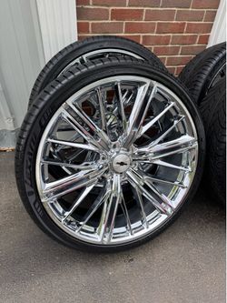 NEW 26 inch chrome zl1 style wheels with 305/30r26 Lexani tires