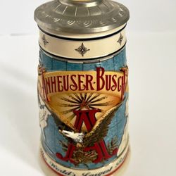 1996 The Anheuser-Busch Collectors Club Membership Stein World's LARGEST Brewer