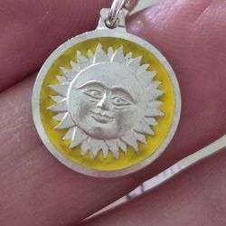 Vtg.Italy Sterling Silver Gold Accent " Smiling SUN FACE" PENDANT