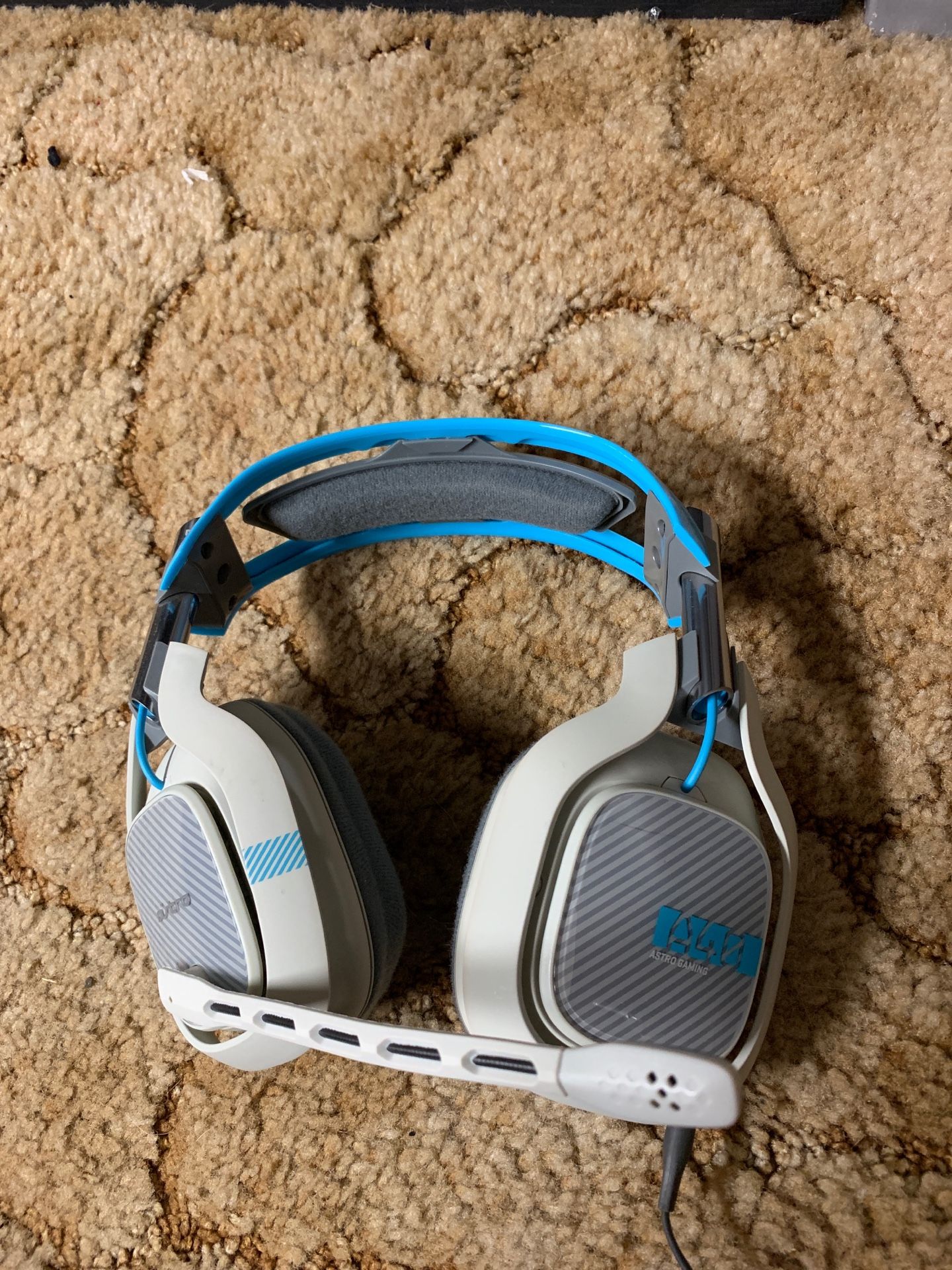 Astro a40 gaming headphones