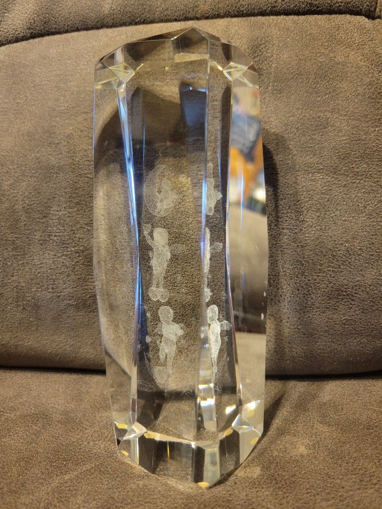 3D Etched Lazer Cut Glass Paperweight 3 Cupids