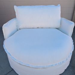 Sixpenny Arm Chsir Daybed