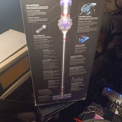 Dyson V8 Vacum