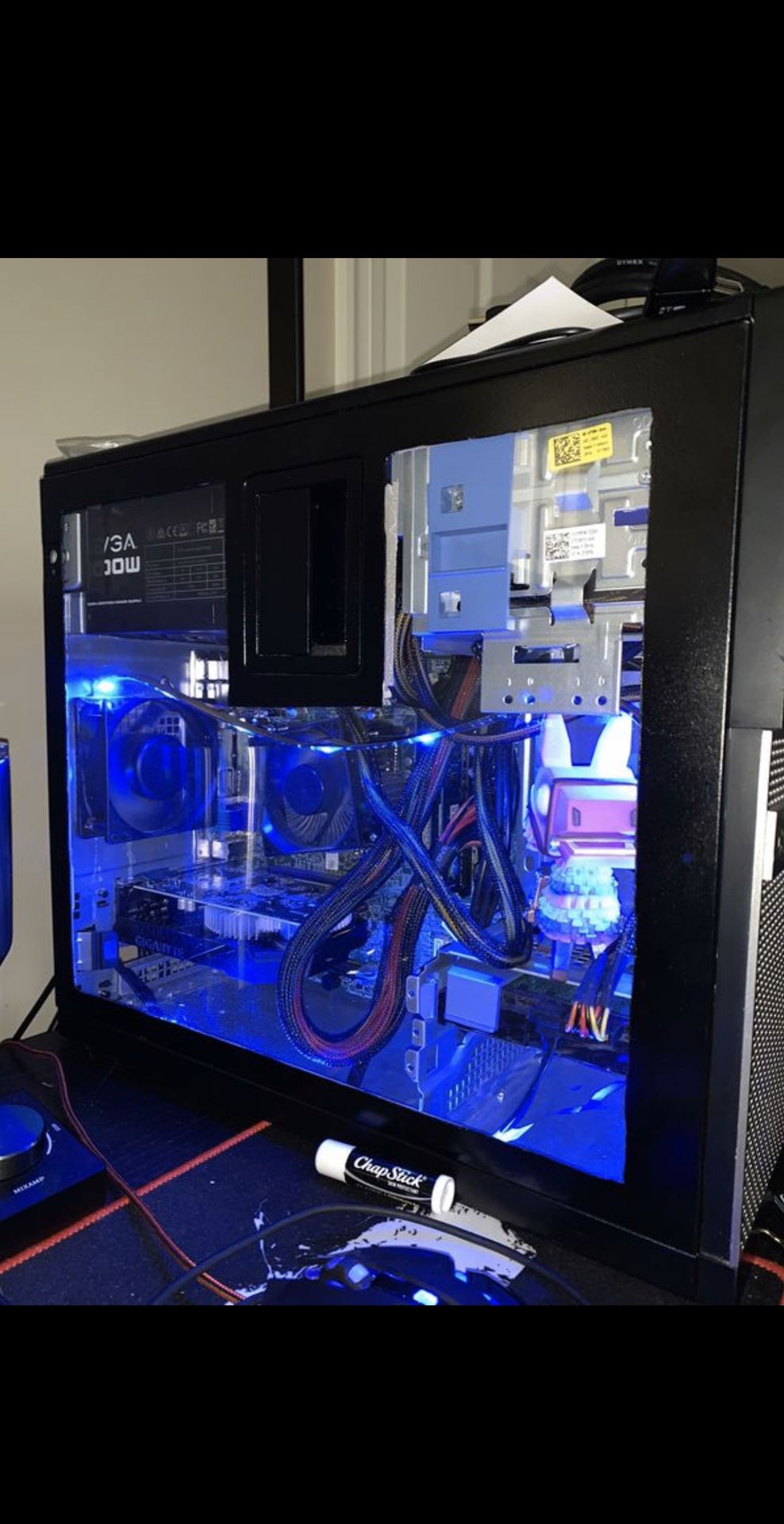 SELLING GAMING PC