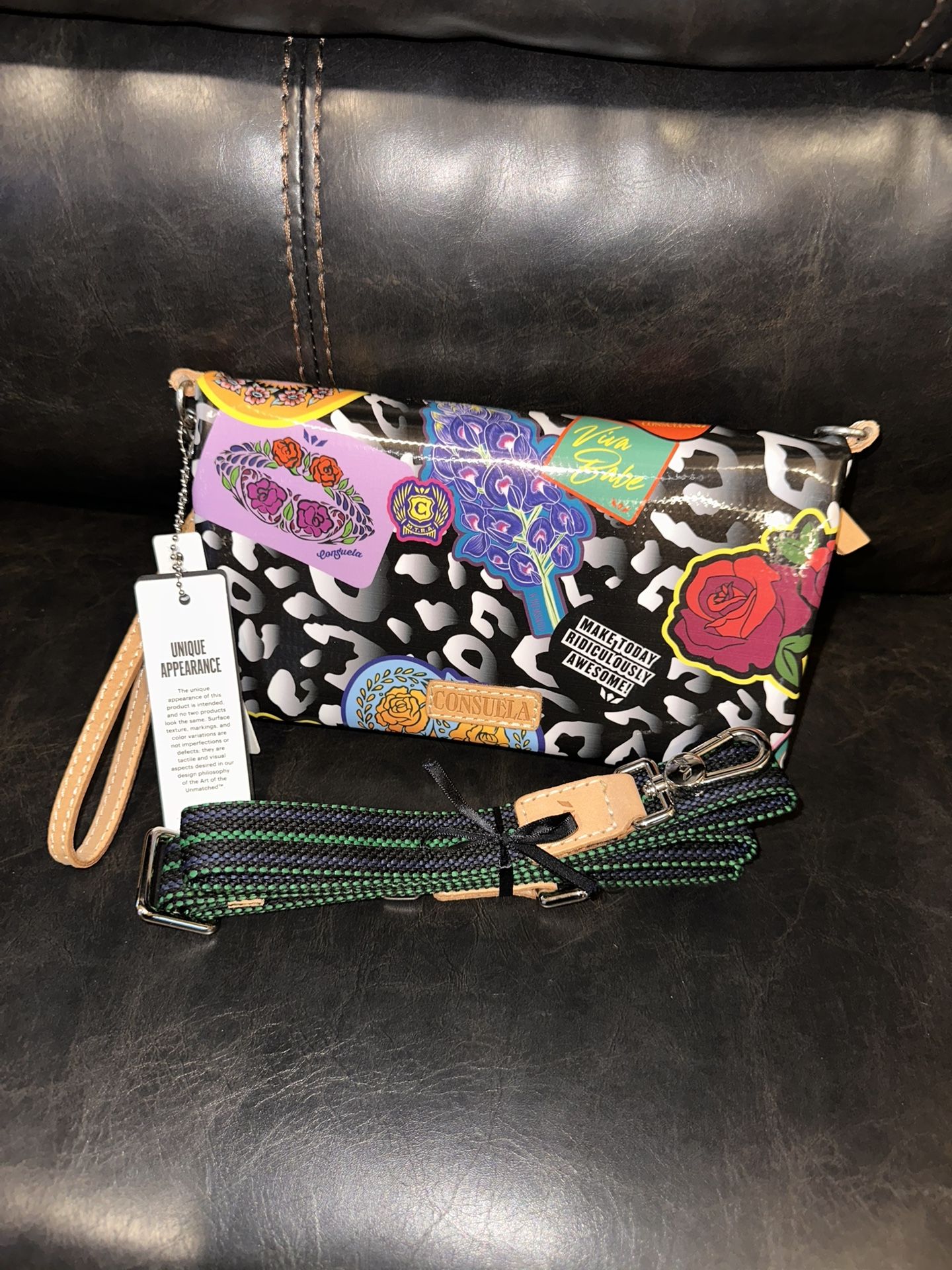 Semi Uptown Crossbody