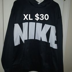 Nike Hoodie Mens XL New $30