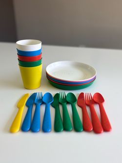 Plastic Plates & Cups Set (IKEA KALAS)
