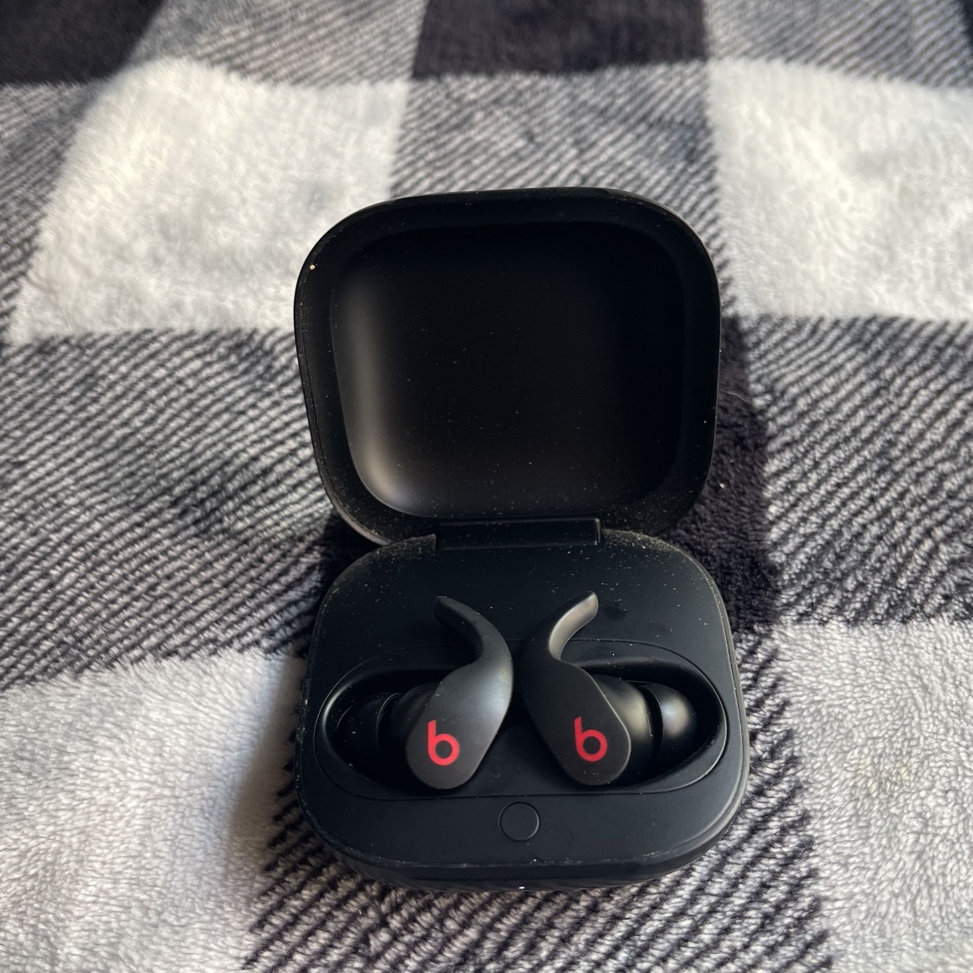 Beats Earbuds