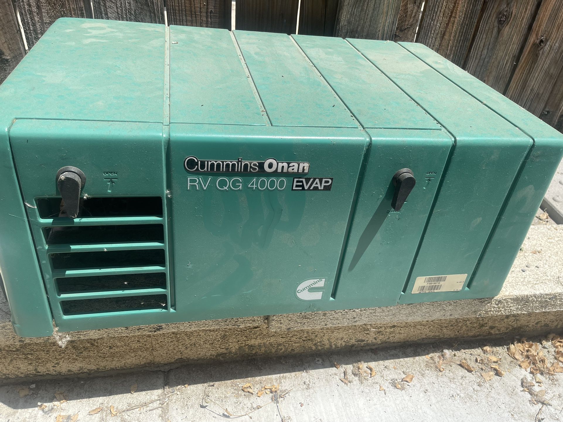 CUMMINS ONAN 4000 Microquiet Parts Generator
