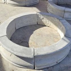 Water Fountain  / Pound Base 