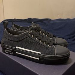 Black Dior B23 Low Top